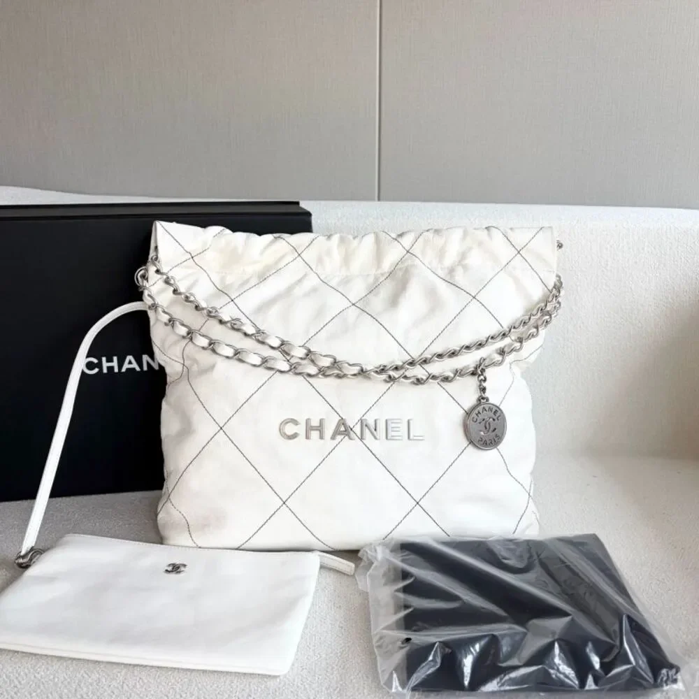 Chanel Women Pre-Loved Bag Very Good Condition